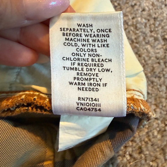 L.L.Bean Women's Signature Lined Boyfriend Jean - Picture 11 of 13